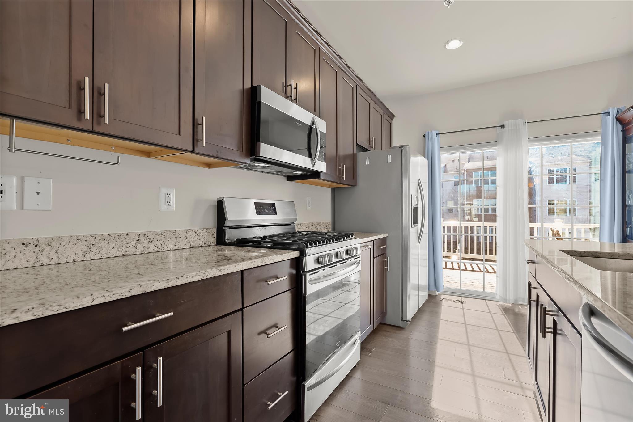 1317 Spindrift Road Aberdeen, MD 21001 - Photo 7 of 49 Gourmet Eat In Kitchen