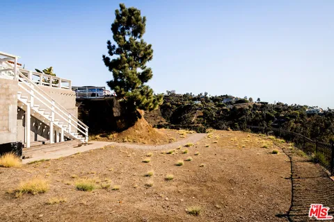 a view of a terrace view