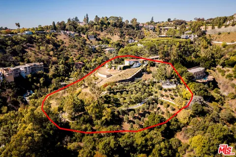 $10,995,000 | 1436 Bella Drive, Beverly Hills, CA 90210