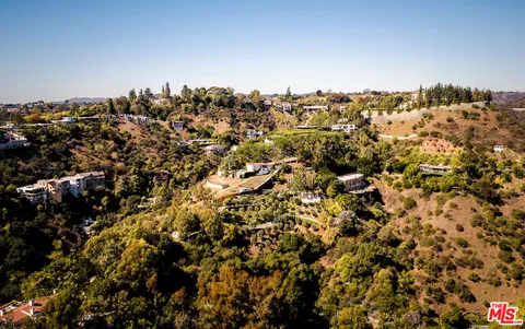 $10,995,000 | 1436 Bella Drive, Beverly Hills, CA 90210