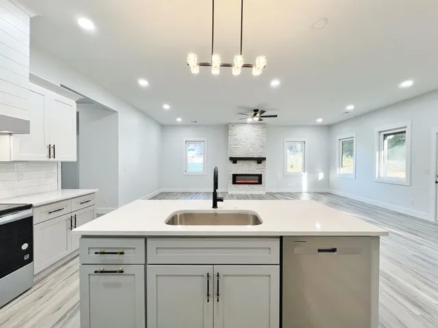 $349,900 | 137 McBeth Road, Cowpens, SC 29330