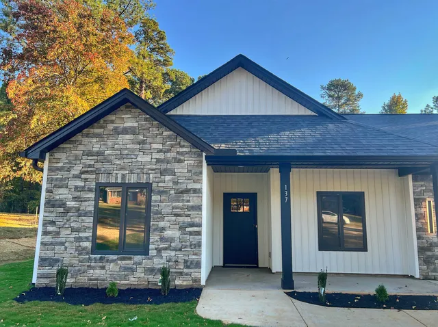 $349,900 | 137 McBeth Road, Cowpens, SC 29330