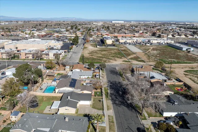 $400,000 | 38249 Gunton Drive, Palmdale, CA 93550