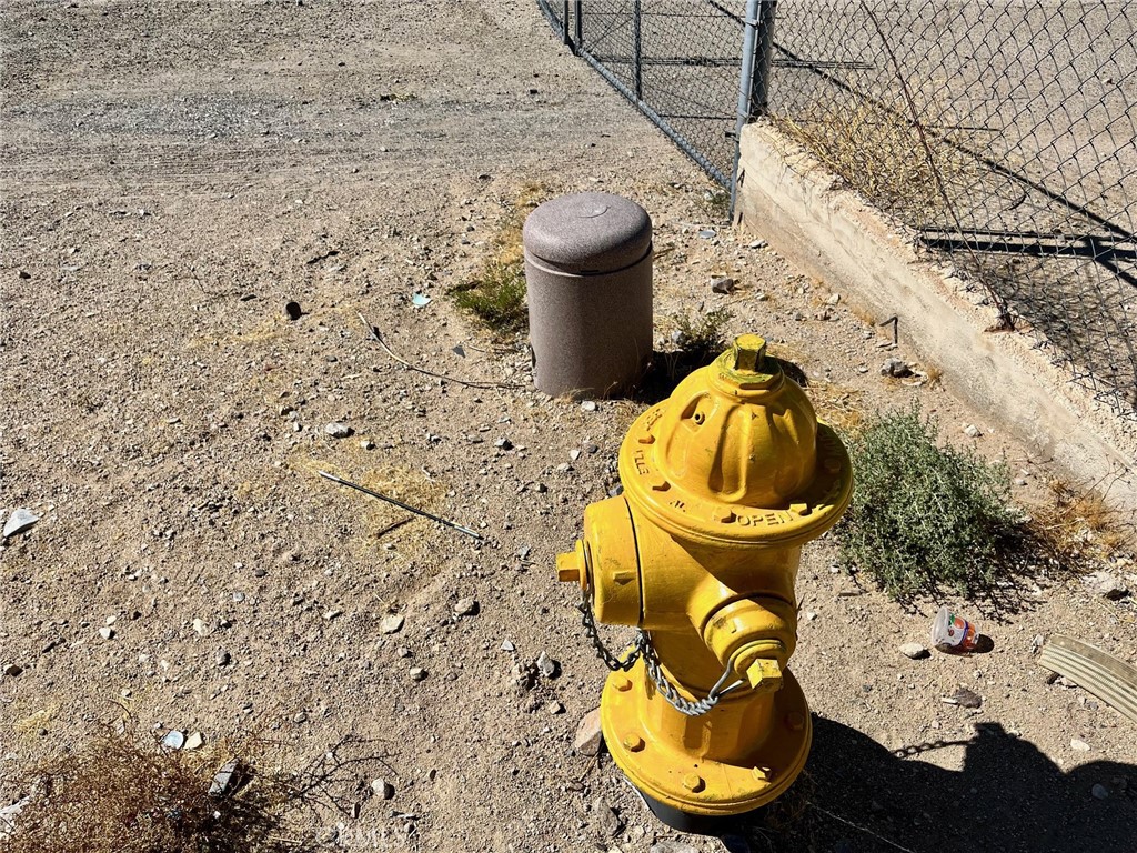 42424148 Armory Road Barstow, CA 92311 - Photo 20 of 22 a bathroom with a sink and a toilet
