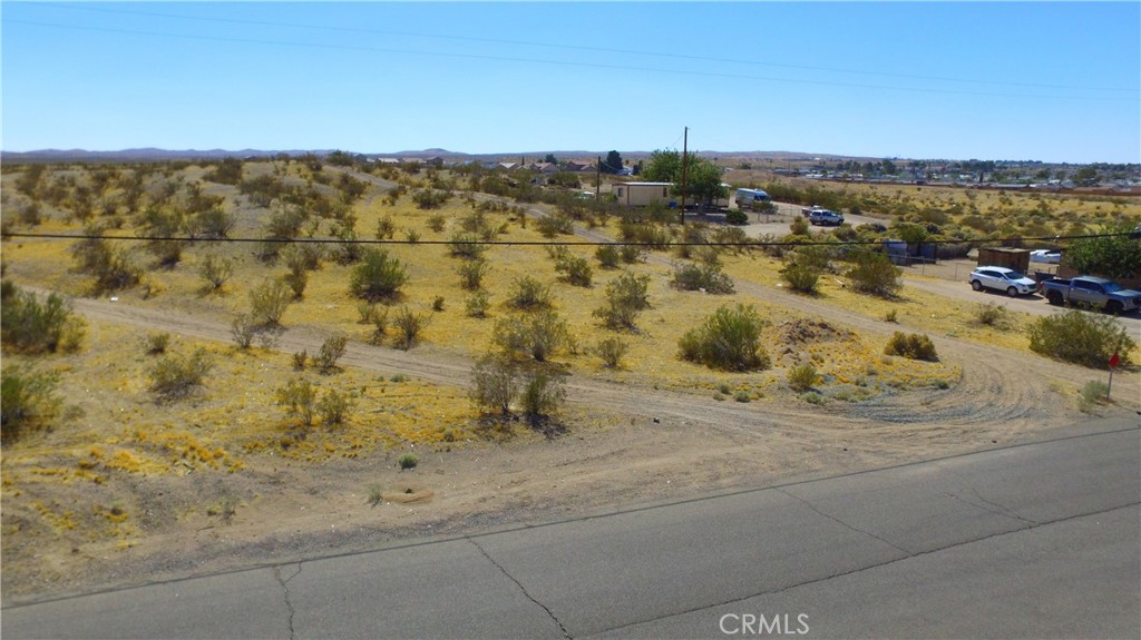 42424148 Armory Road Barstow, CA 92311 - Photo 4 of 22 a view of sky view
