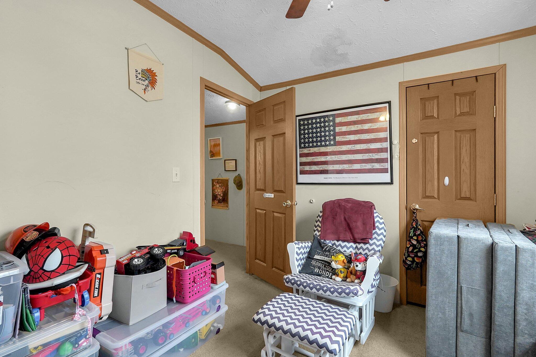 348 Petersburg Road Columbus, OH 43207 - Photo 19 of 26 1000054280