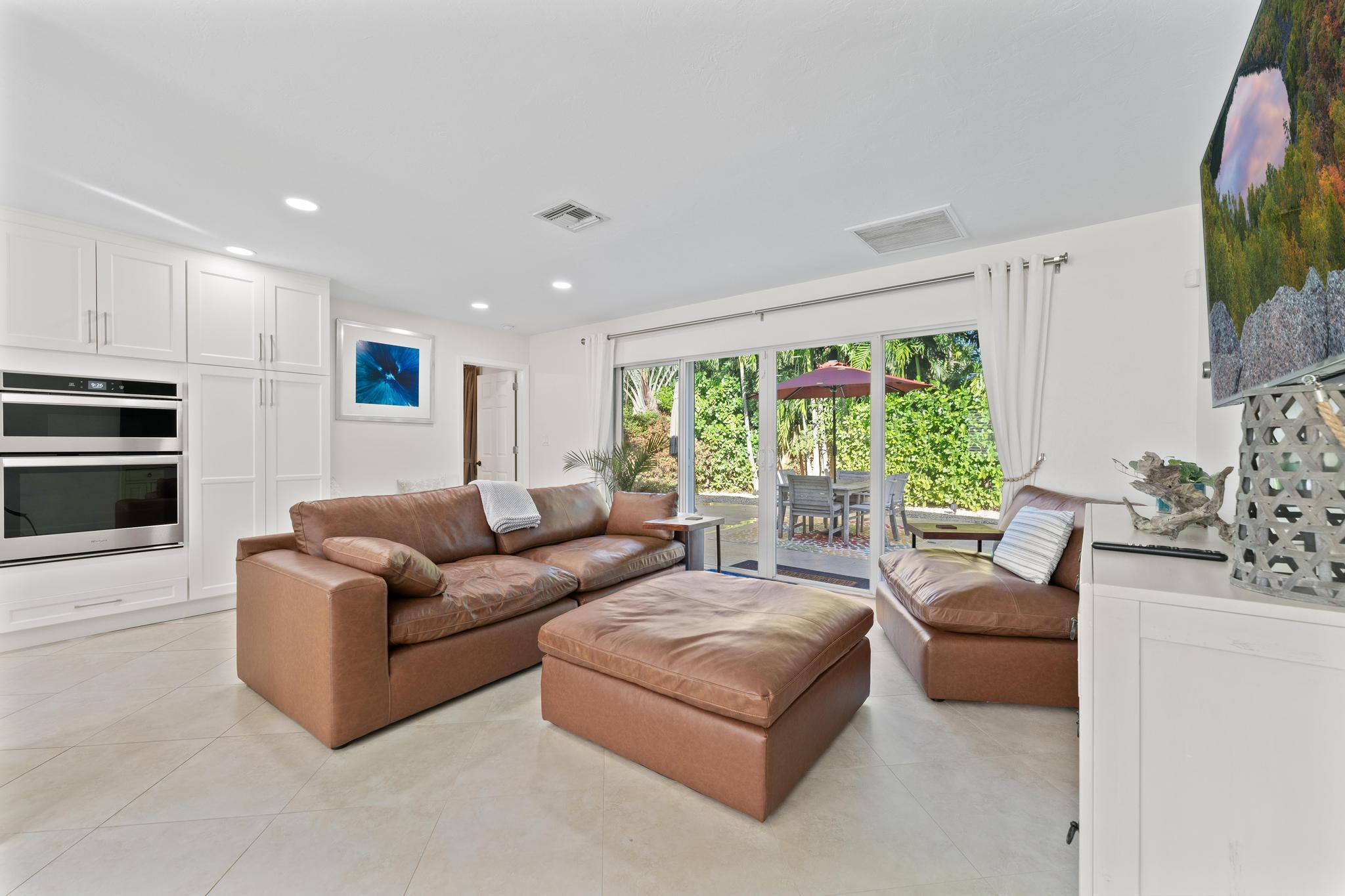 429 Inlet Road North Palm Beach, FL 33408 - Photo 11 of 50 _A734225