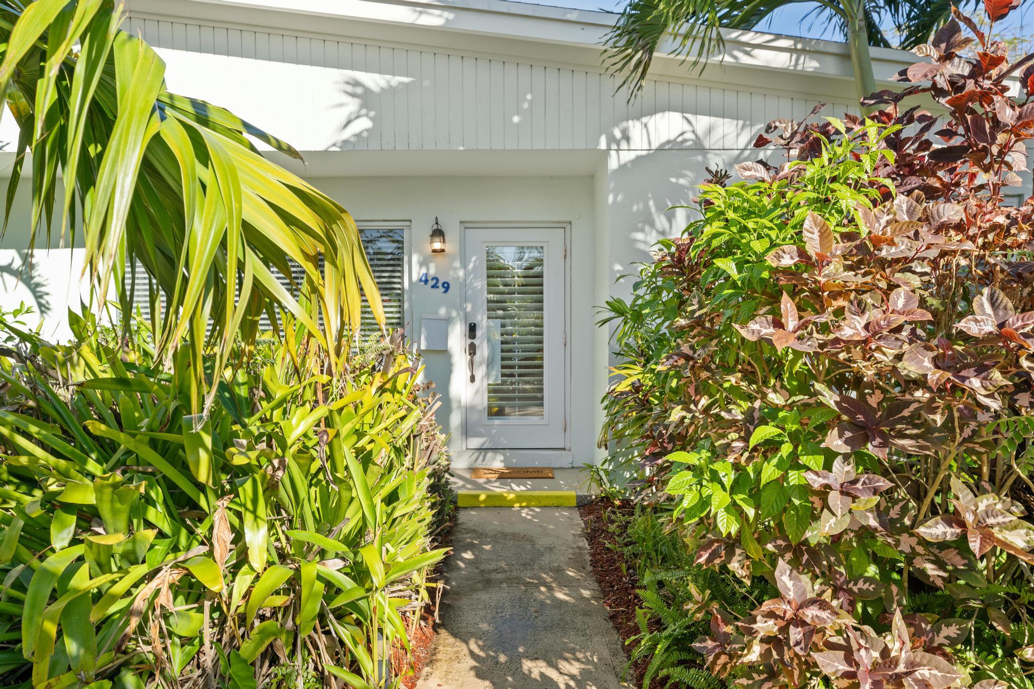 429 Inlet Road North Palm Beach, FL 33408 - Photo 2 of 50 _A734308