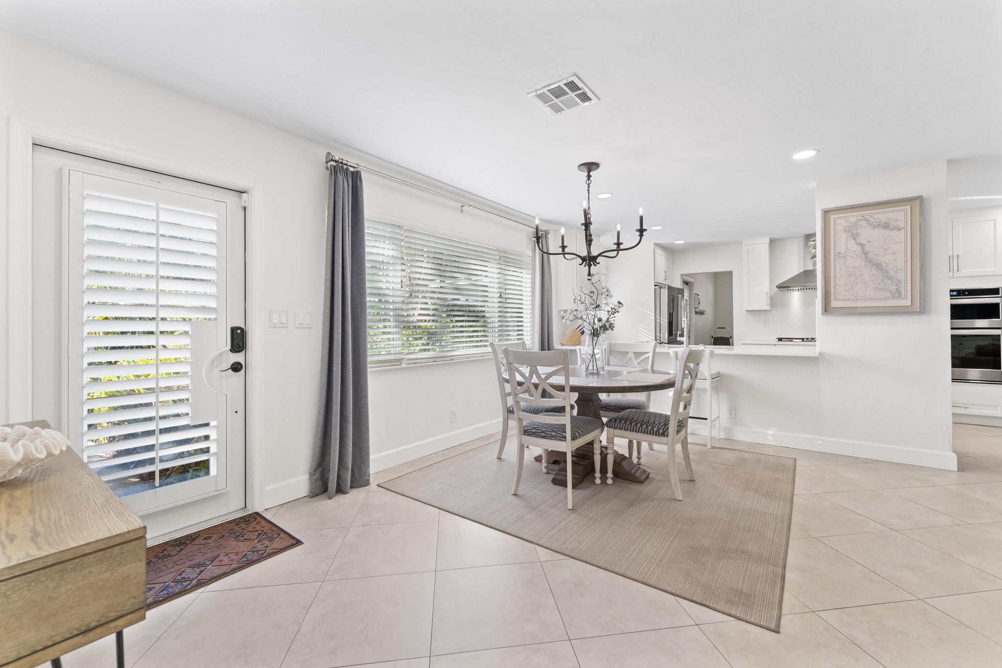 429 Inlet Road North Palm Beach, FL 33408 - Photo 4 of 50 _A734213