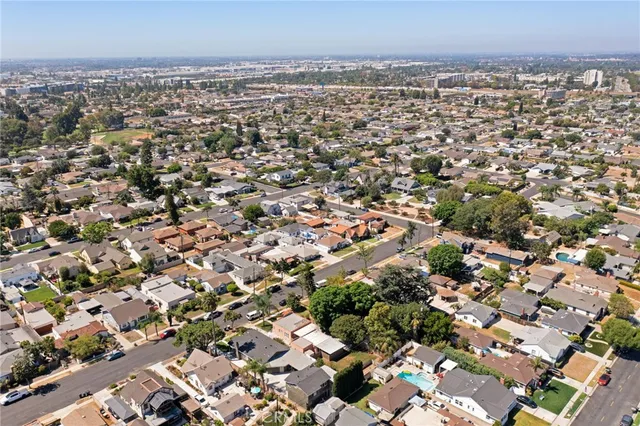 $869,000 | 123 Orange Grove Avenue, Placentia, CA 92870