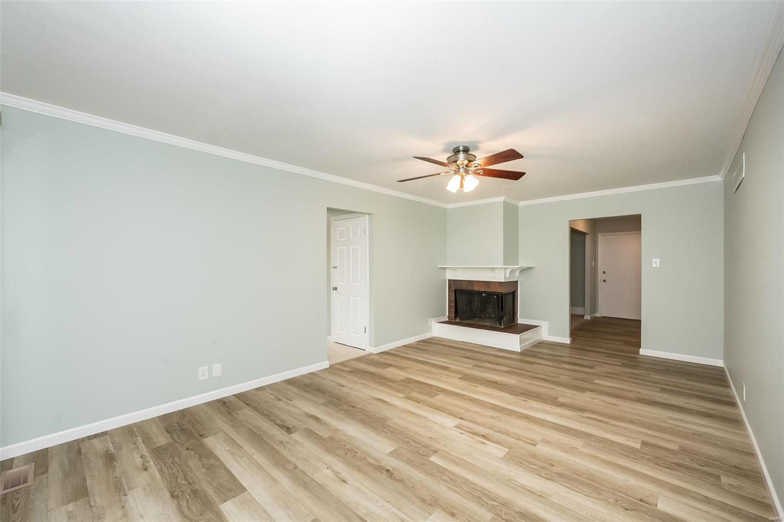 11641 Frontier Drive St. Louis, MO 63146 - Photo 15 of 43