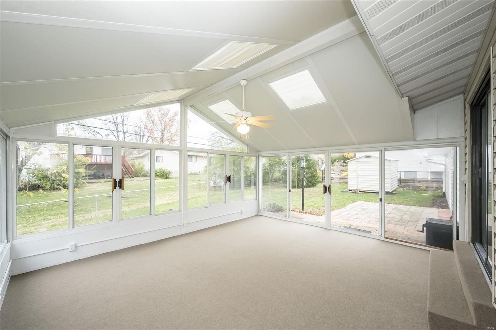 11641 Frontier Drive St. Louis, MO 63146 - Photo 20 of 43