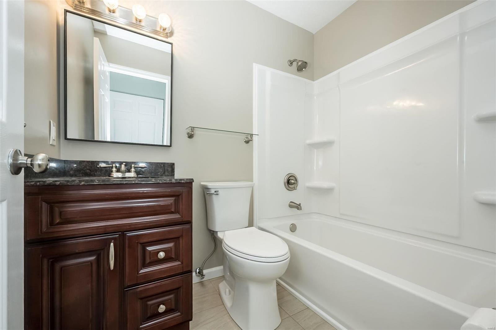 11641 Frontier Drive St. Louis, MO 63146 - Photo 31 of 43