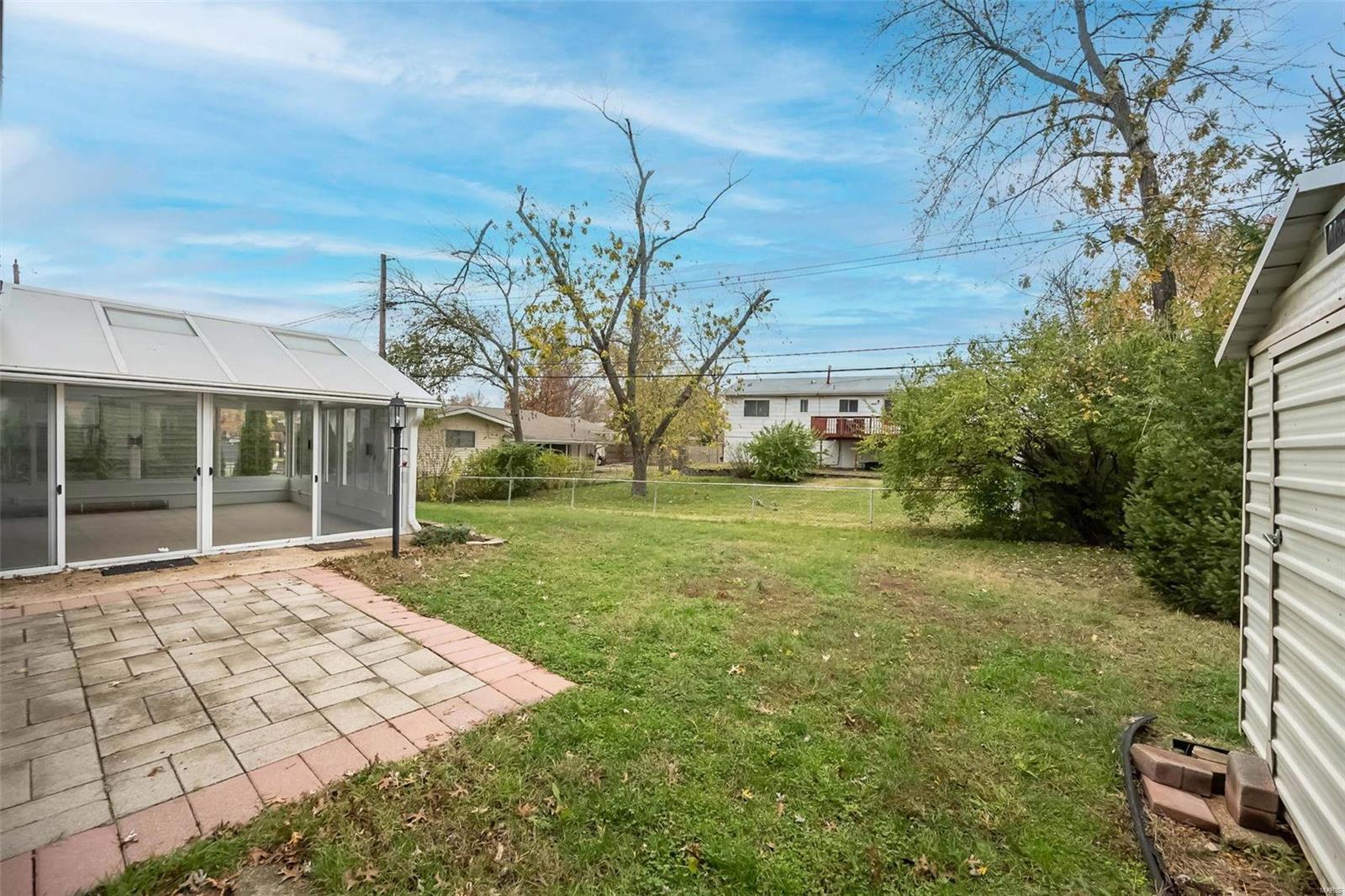 11641 Frontier Drive St. Louis, MO 63146 - Photo 38 of 43