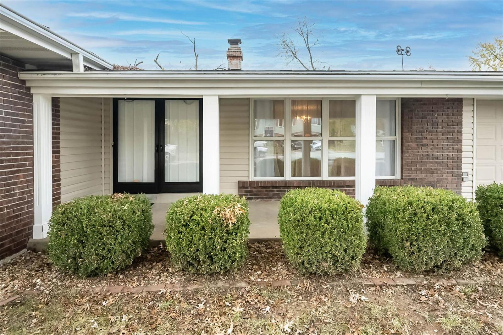 11641 Frontier Drive St. Louis, MO 63146 - Photo 6 of 43