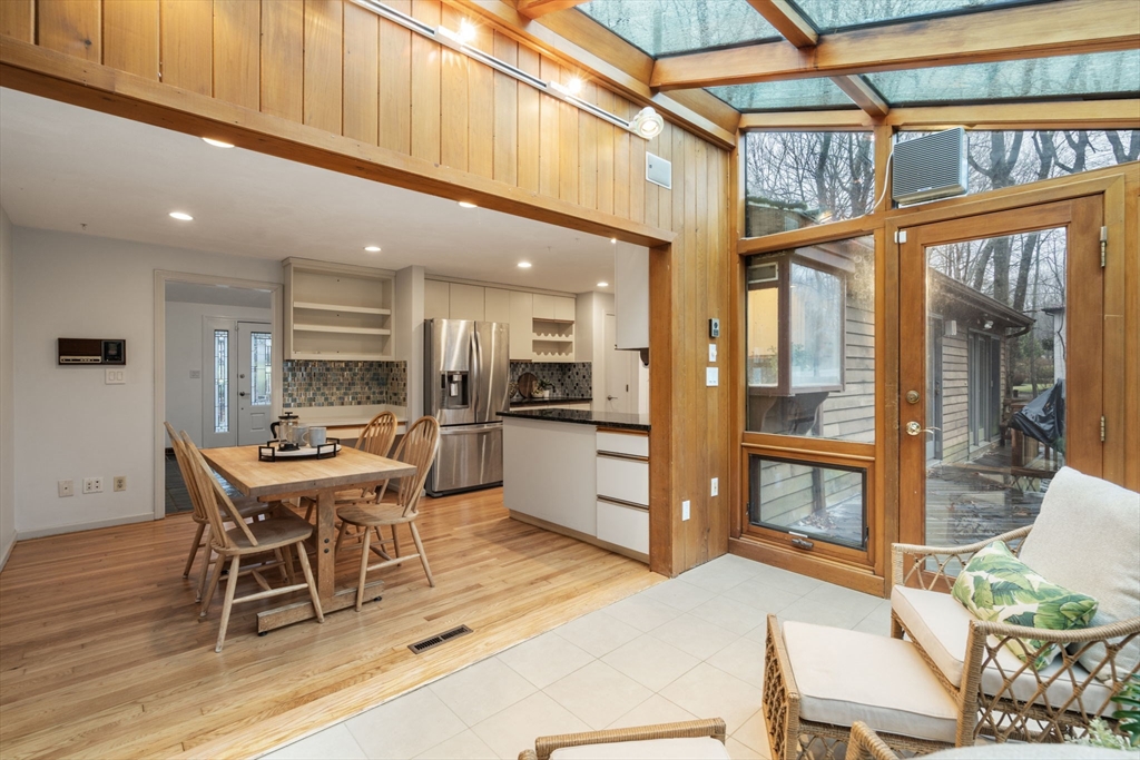 37 Castle Drive Sharon, MA 02067 - Photo 11 of 38