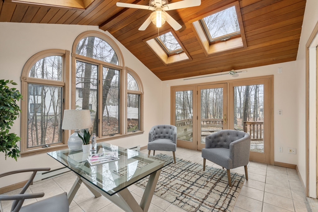 37 Castle Drive Sharon, MA 02067 - Photo 17 of 38