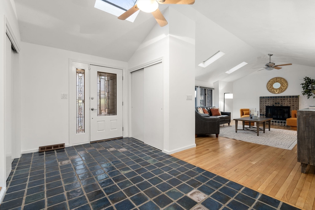 37 Castle Drive Sharon, MA 02067 - Photo 19 of 38