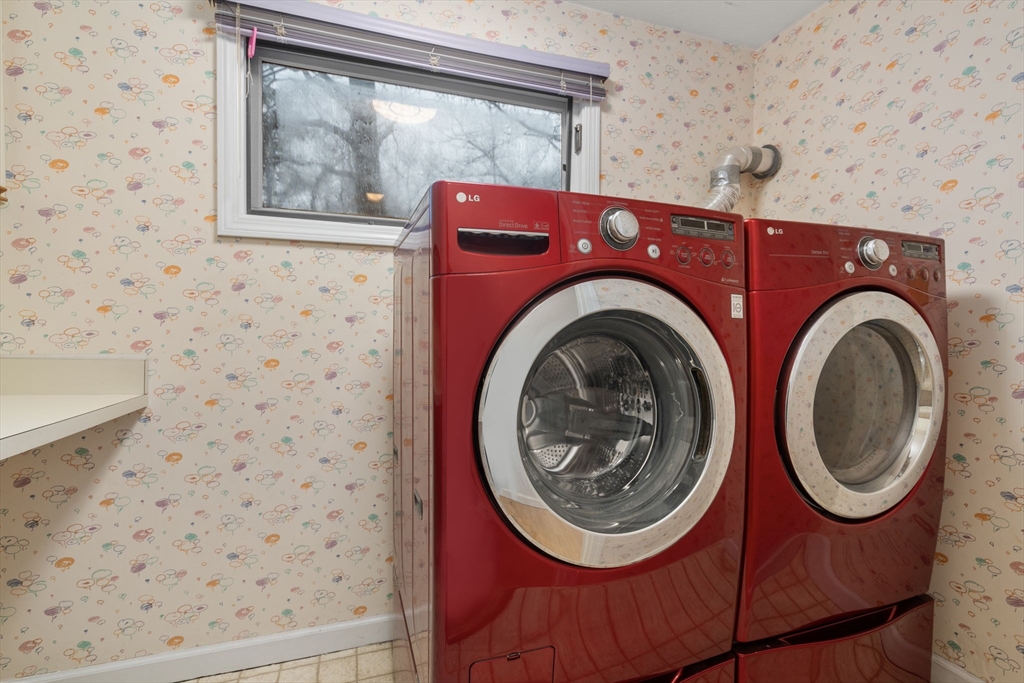 37 Castle Drive Sharon, MA 02067 - Photo 20 of 38