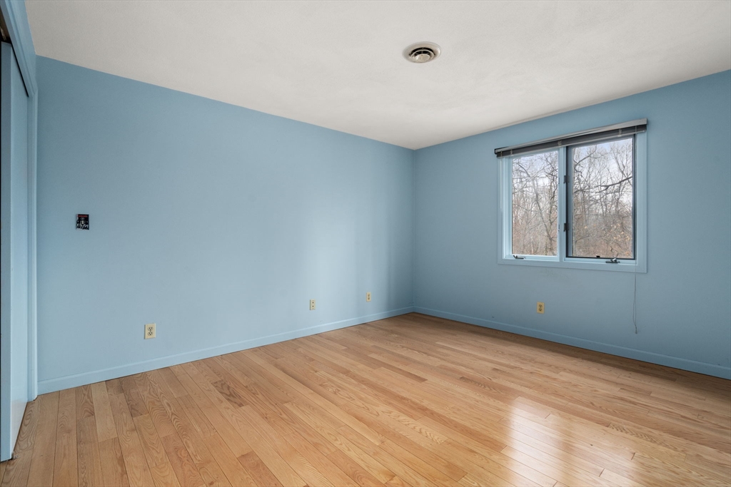 37 Castle Drive Sharon, MA 02067 - Photo 23 of 38