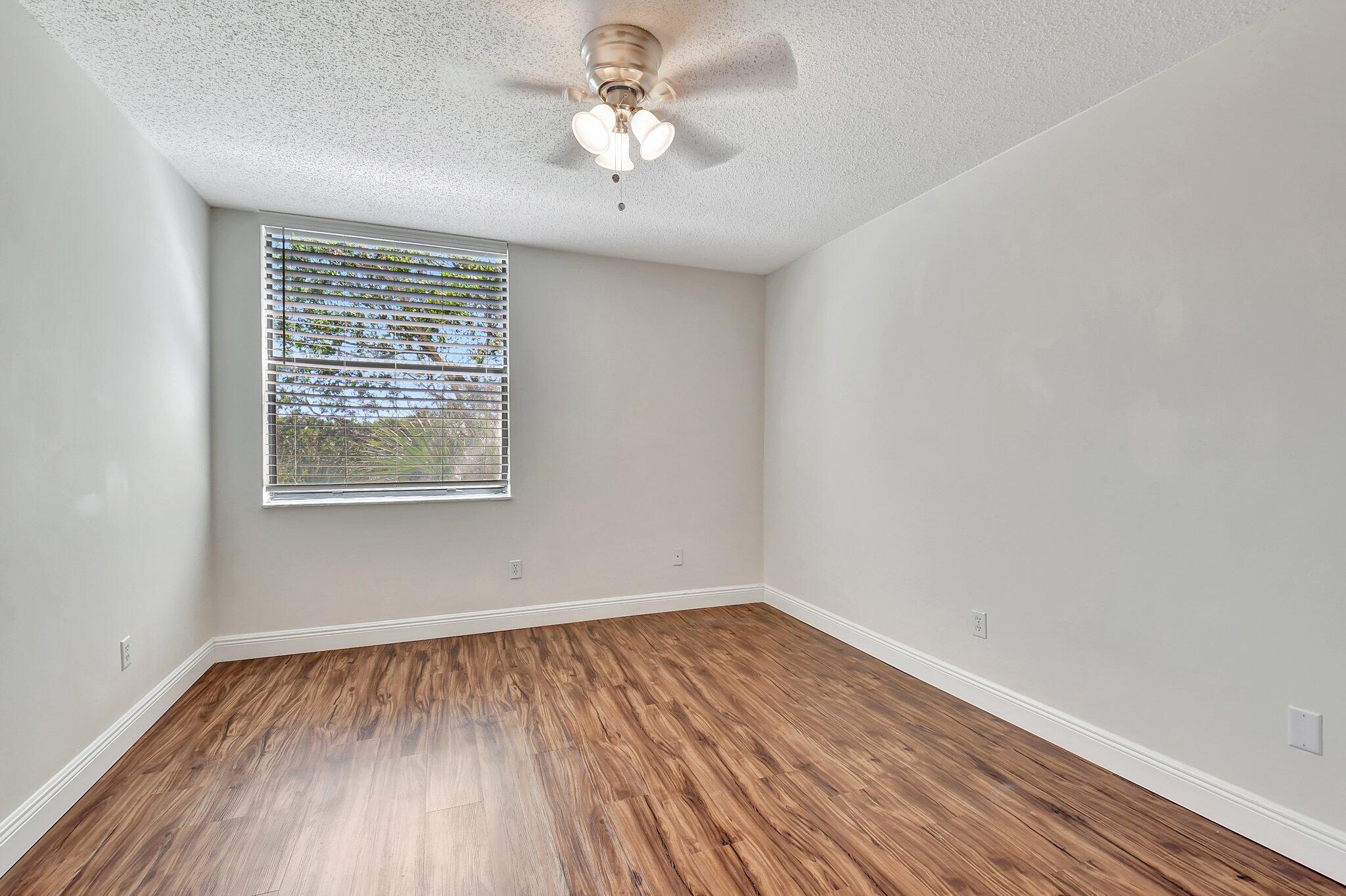 820 Lavers Circle, Unit G402 Delray Beach, FL 33444 - Photo 16 of 28 820 LAVERS CIRCEL #G402