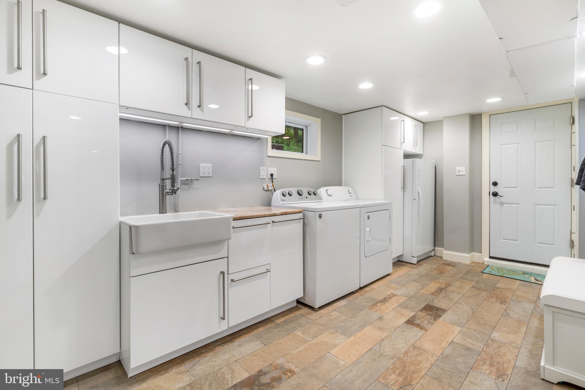 585 Brookwood Road Wayne, PA 19087 - Photo 16 of 20 Laundry Room