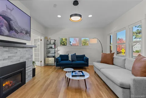 $950,000 | 2289 Glencoe Street, Denver, CO 80207