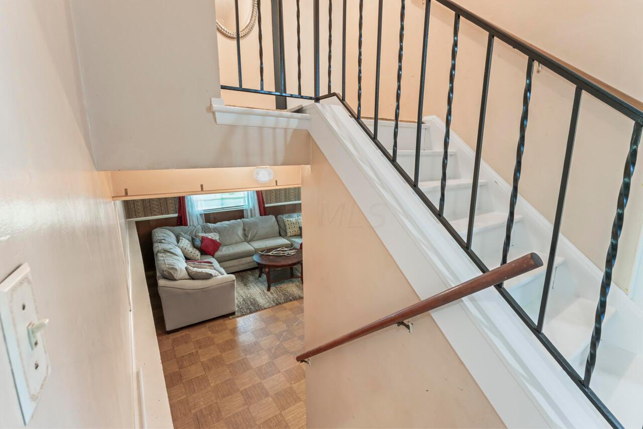 2244 Balmoral Road Columbus, OH 43229 - Photo 21 of 31 DSC04123