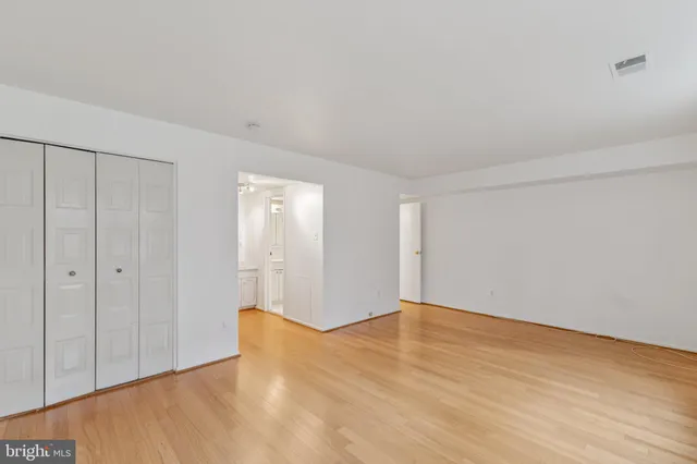 $1,900 | 2817 Jermantown Road, Unit 108, Oakton, VA 22124