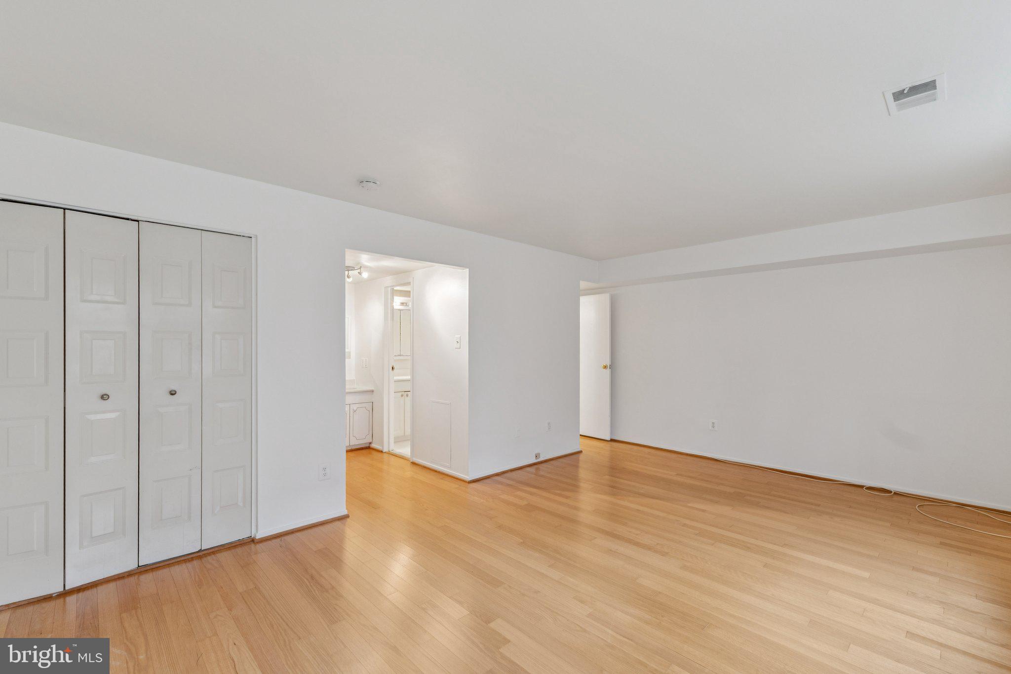 2817 Jermantown Road, Unit 108 Oakton, VA 22124 - Photo 14 of 20 a view of an empty room