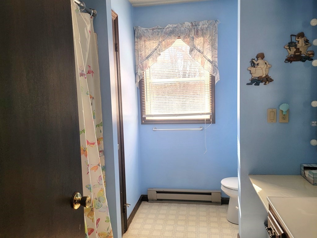 381 Rondeau Street Palmer, MA 01069 - Photo 16 of 20 Gallery Image 16