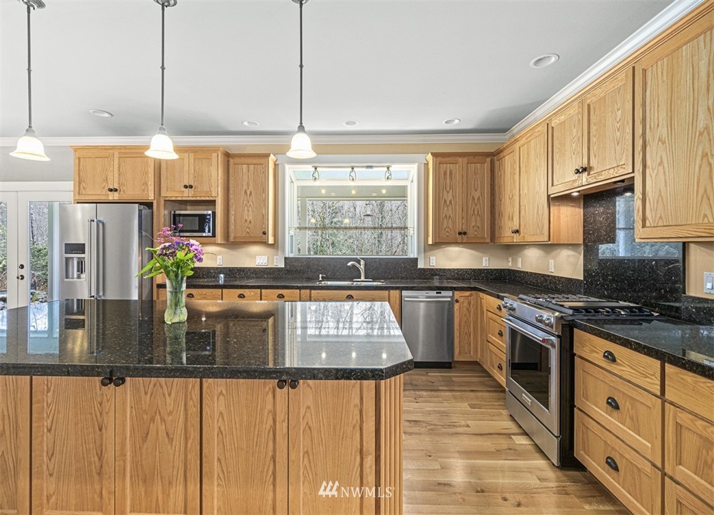 1010 Bulman Road Southeast Port Orchard, WA 98366 - Photo 3 of 31 Gallery Image 3