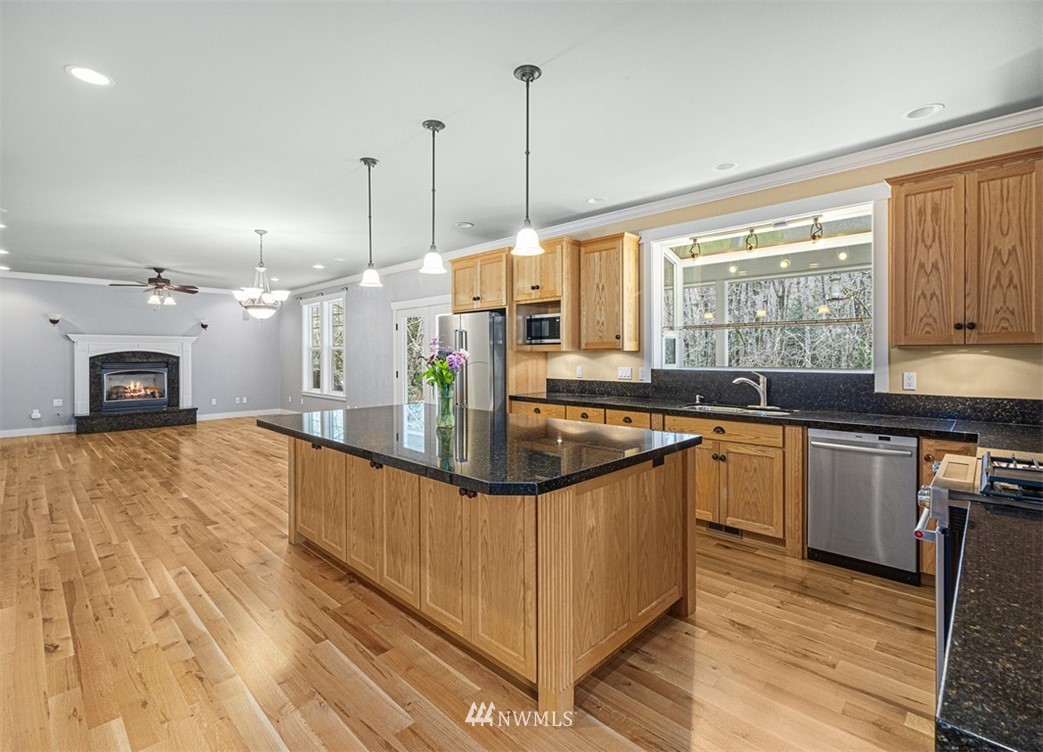 1010 Bulman Road Southeast Port Orchard, WA 98366 - Photo 4 of 31 Gallery Image 4