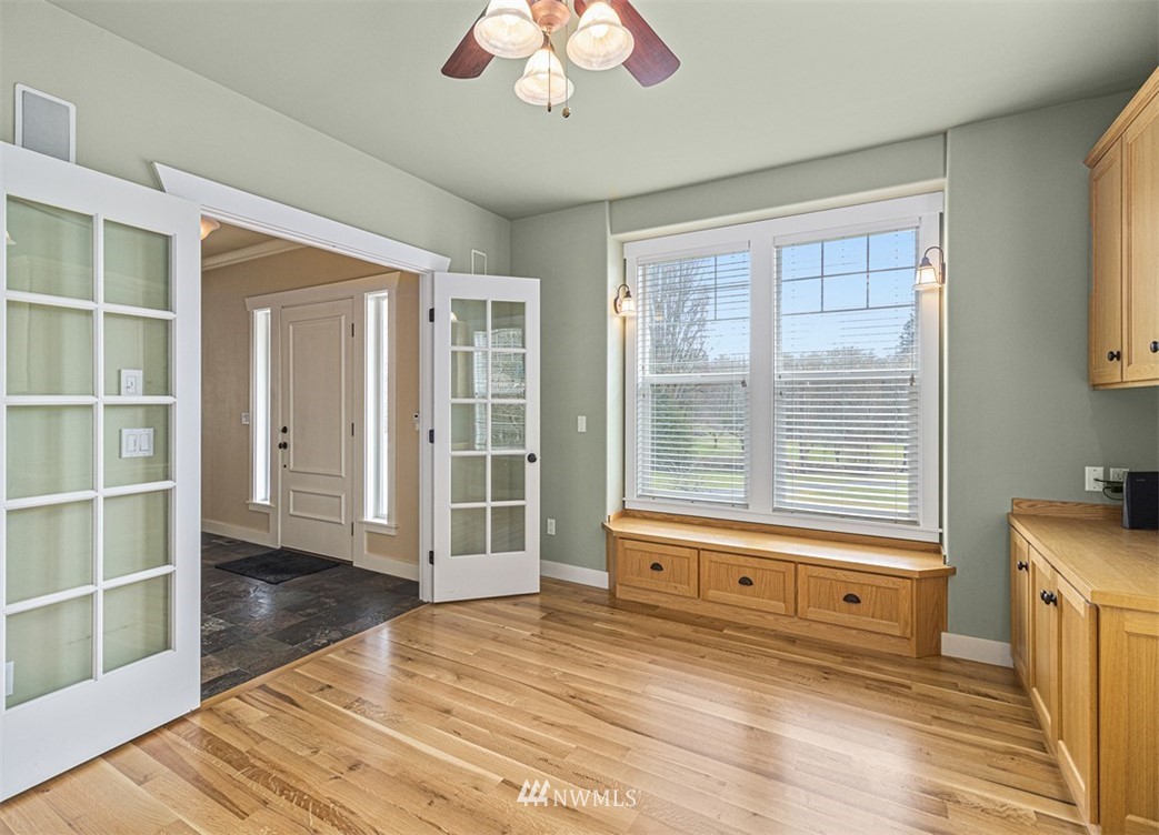 1010 Bulman Road Southeast Port Orchard, WA 98366 - Photo 10 of 31 Gallery Image 10