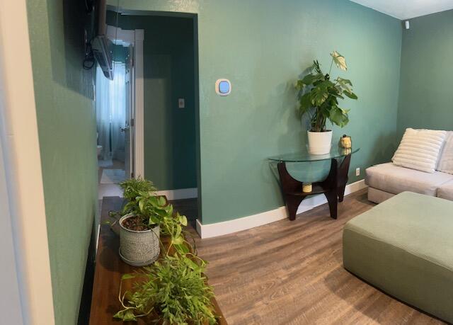 3359 South 20th Street Milwaukee, WI 53215 - Photo 12 of 48 LIVING ROOM