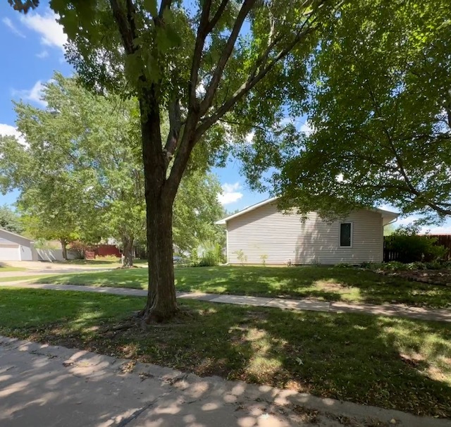 2707 Worcester Drive Champaign, IL 61821 - Photo 9 of 176