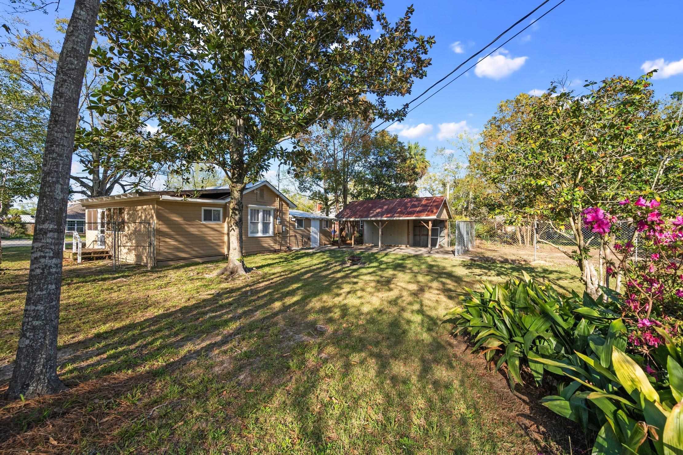 205 West Magnolia Avenue Foley, AL 36535 - Photo 24 of 25