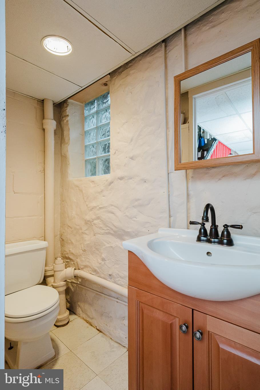 318 Westshire Road Baltimore, MD 21229 - Photo 41 of 55