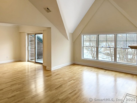 16 Hayestown Road, Unit A403 Danbury, CT 06811 - Photo 7 of 19
