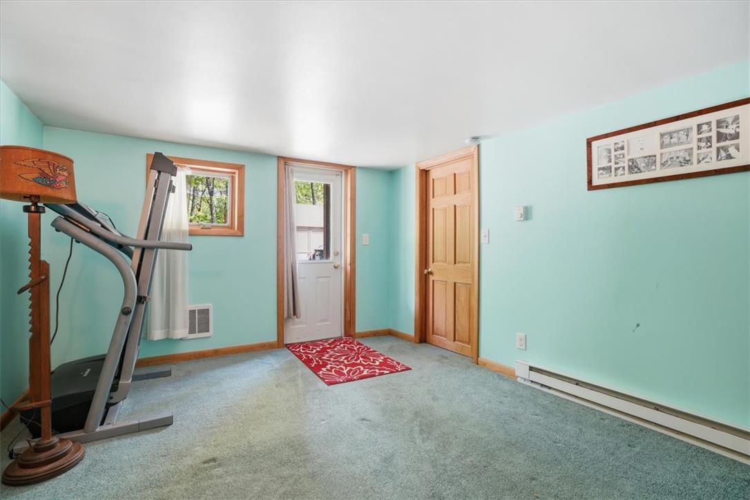 1517 Deer Run Bushkill, PA 18324 - Photo 21 of 35