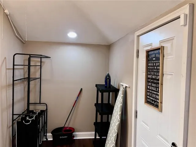 $2,290 | 918 Forstall Street, New Orleans, LA 70117