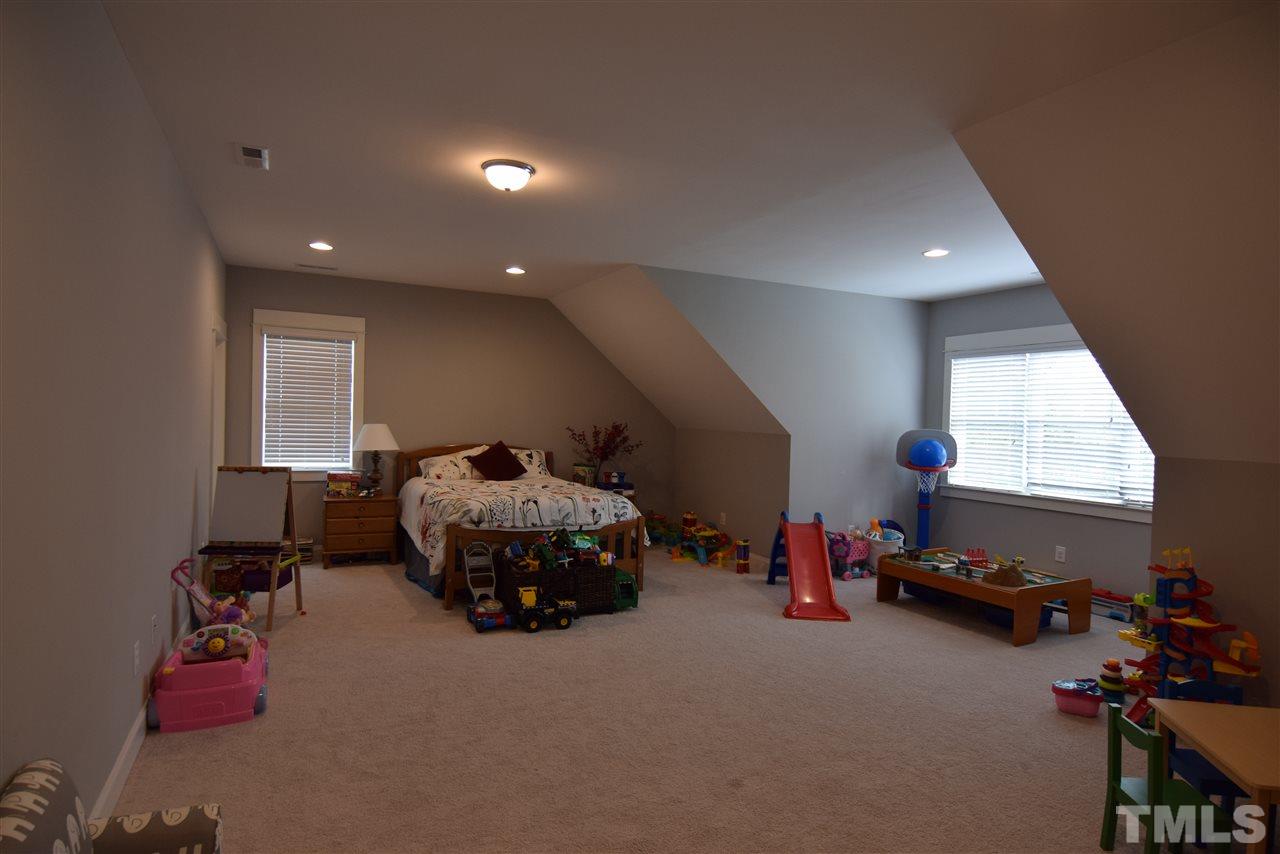 4174 Hope Valley Road Durham, NC 27707 - Photo 16 of 30 Gallery Image 16