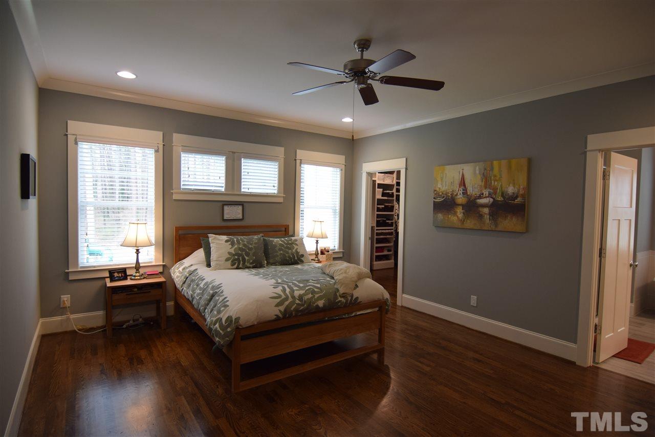 4174 Hope Valley Road Durham, NC 27707 - Photo 9 of 30 Gallery Image 9
