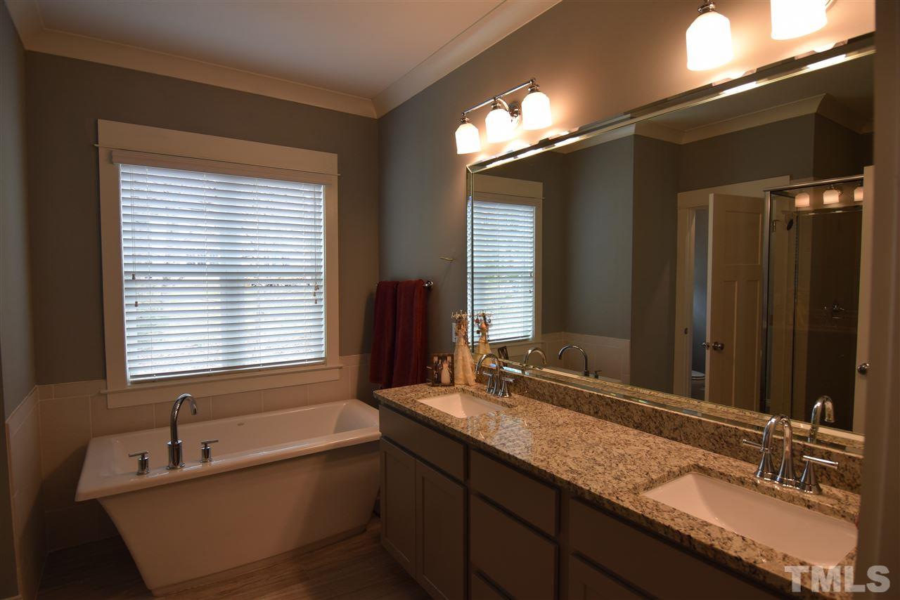 4174 Hope Valley Road Durham, NC 27707 - Photo 10 of 30 Gallery Image 10
