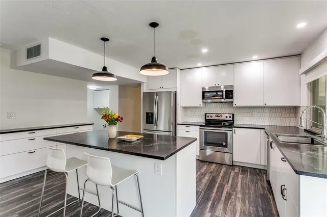 $462,000 | 425 Woodhill, Coppell, TX 75019