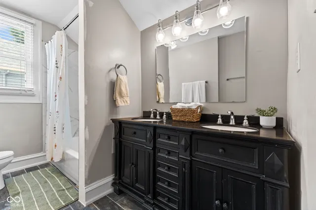 $350,000 | 1440 North Park Avenue, Indianapolis, IN 46202