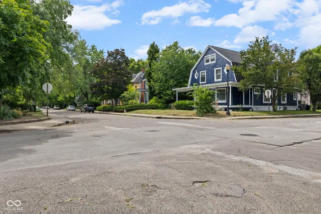 $350,000 | 1440 North Park Avenue, Indianapolis, IN 46202