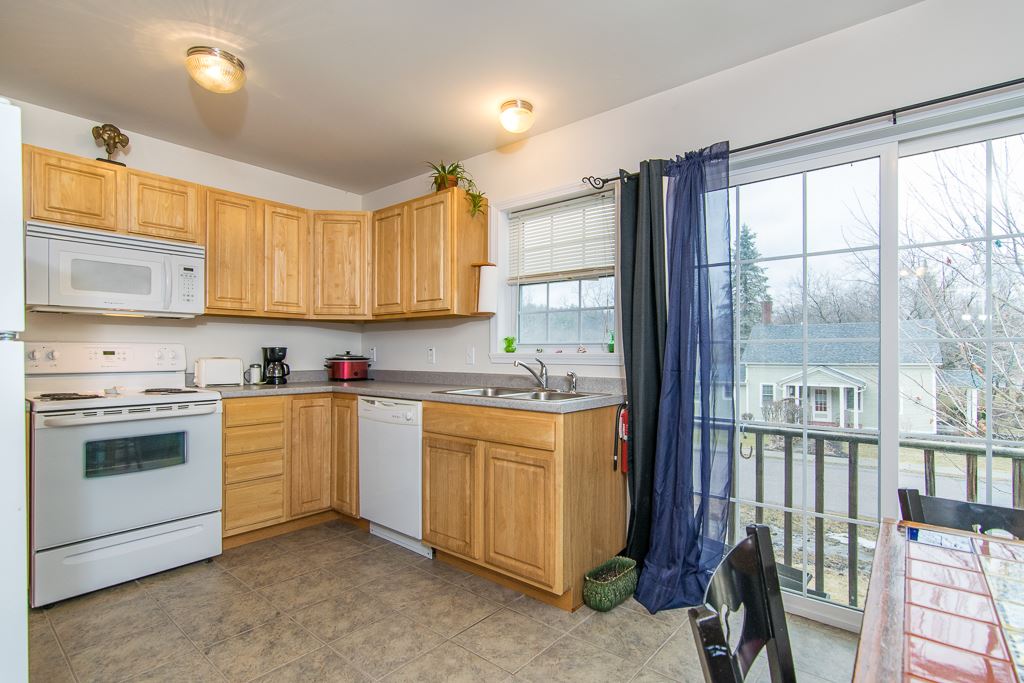 14 Ritchie Avenue, Unit 103 Milton, VT 05468 - Photo 6 of 18 Gallery Image 6