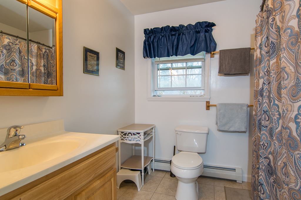14 Ritchie Avenue, Unit 103 Milton, VT 05468 - Photo 10 of 18 Gallery Image 10
