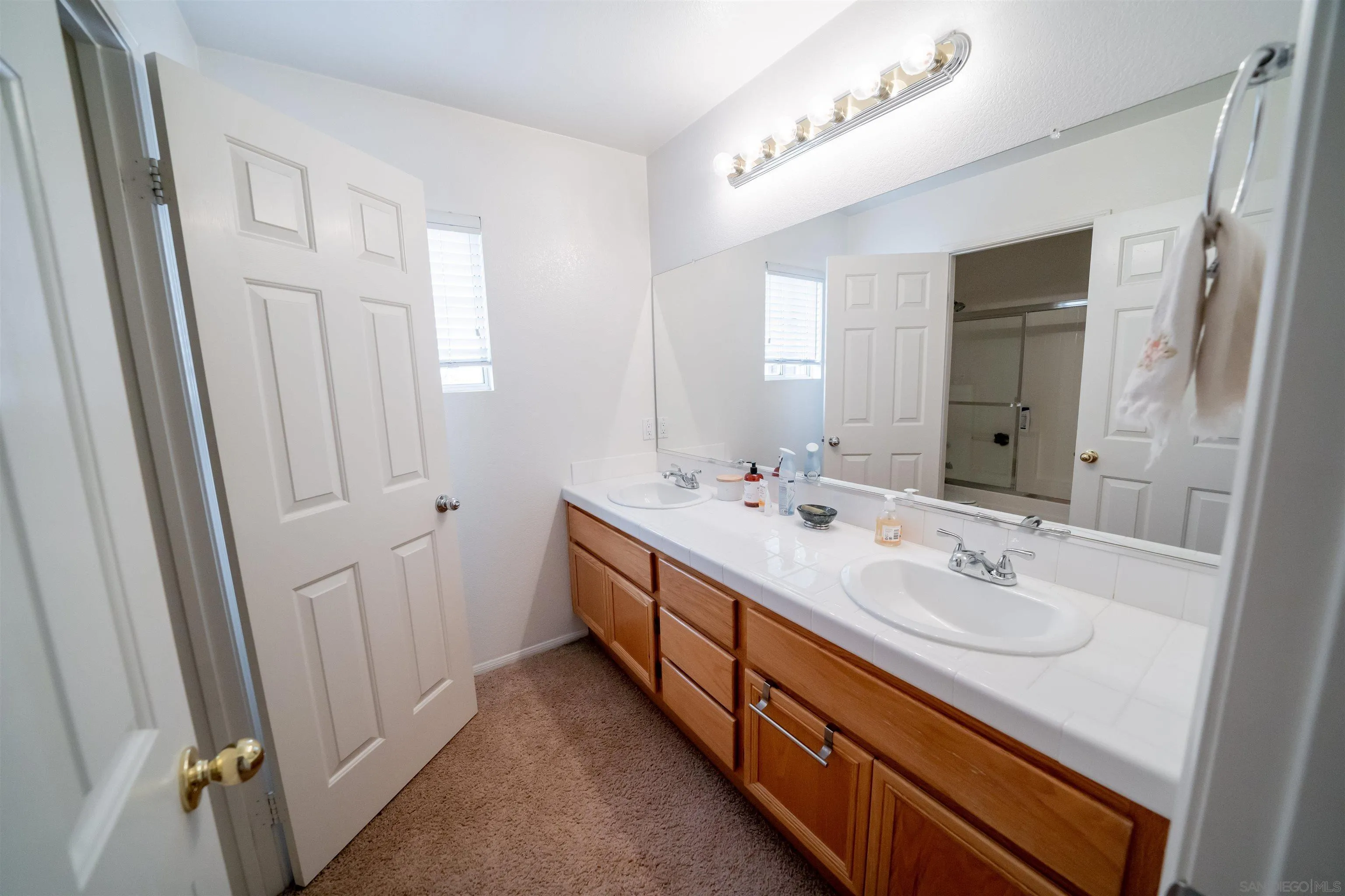 12643 West Rancho Estates Place Rancho Cucamonga, CA 91739 - Photo 9 of 16